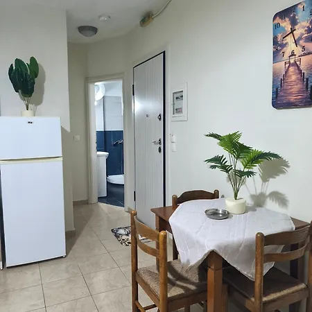 & Vasiliki Apartment *