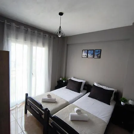 & Vasiliki Apartment